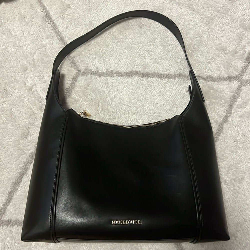 Nakedvice The Becca Gold